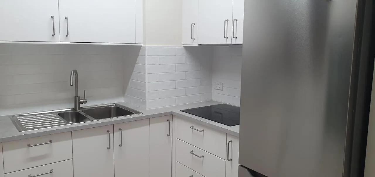 Beautiful, Inner City, Renovated Top Floor 2-Bedroom Apartment Canberra 0*,  Australia